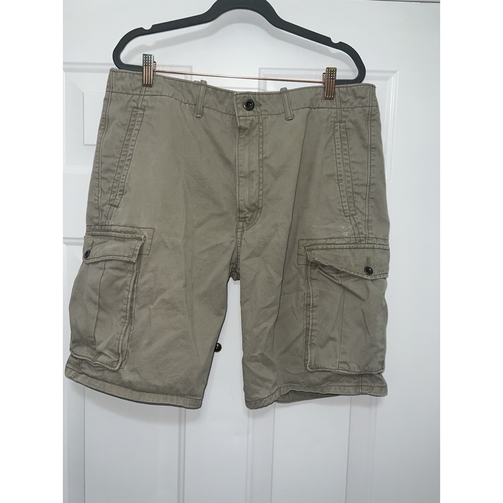 Levi's Cargo Shorts Mens 34 Beige Khaki Workwear Casual Flat Front Beach Relaxed
